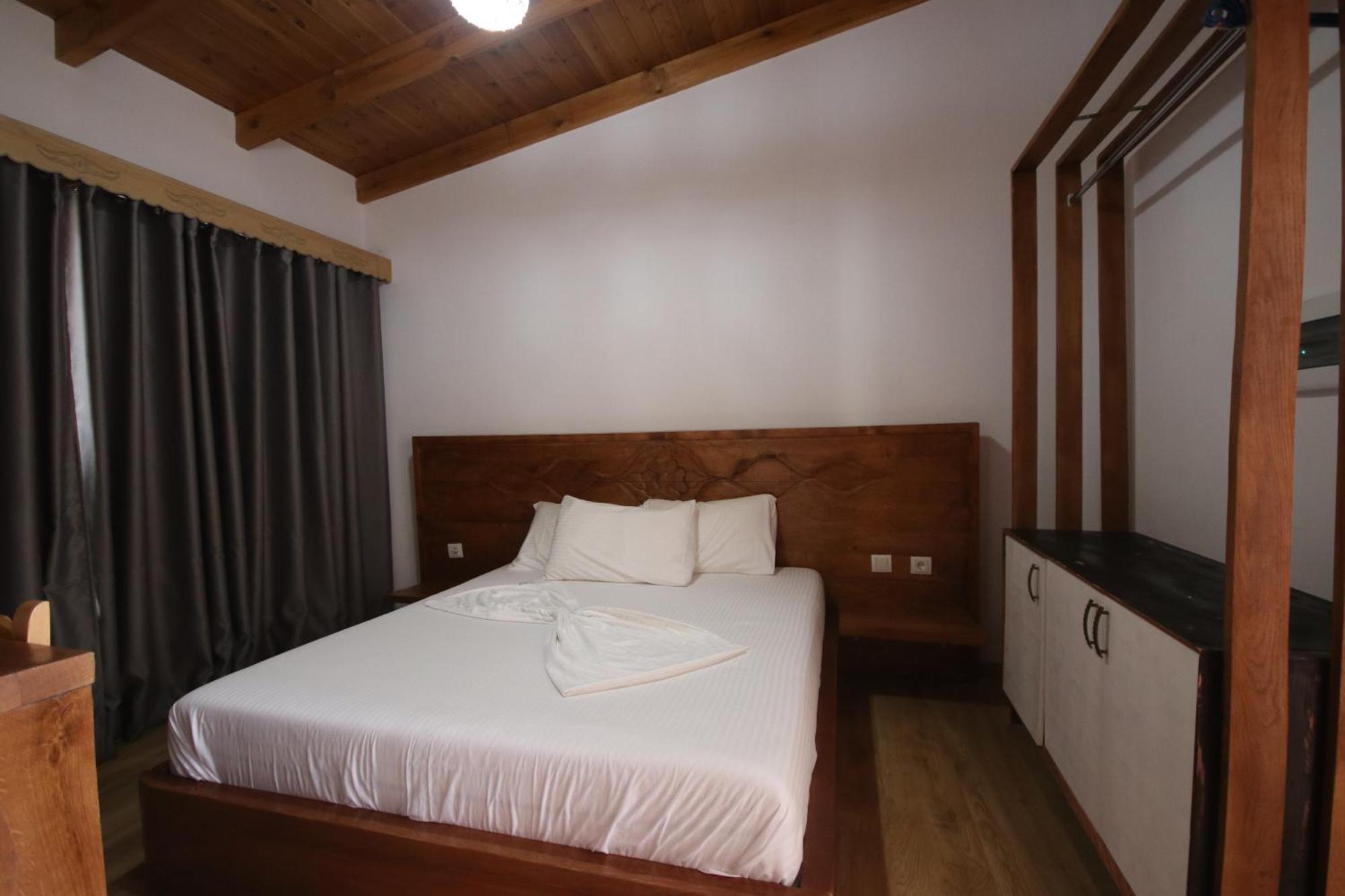 Vila Mateus Himarë Exterior foto