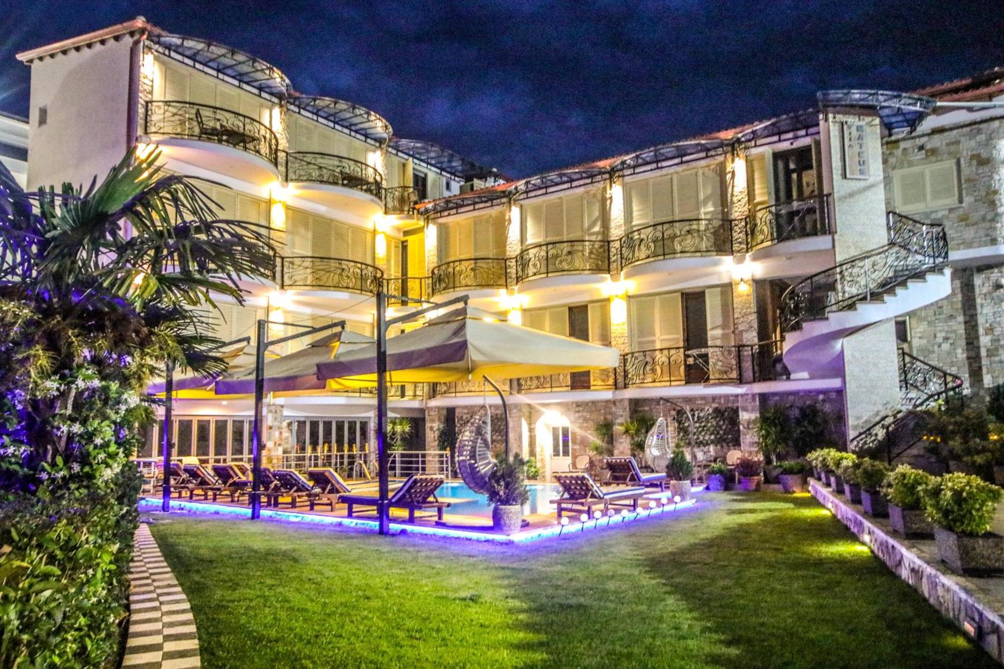 Vila Mateus Himarë Exterior foto